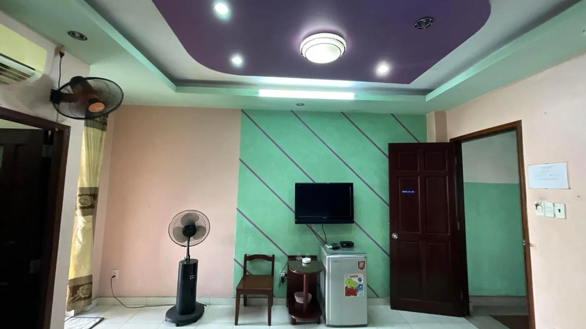 Mai Hoa Hotel 호치민 0*,